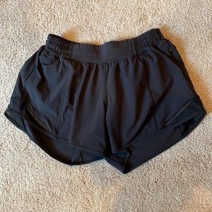 lululemon hotty hot shorts